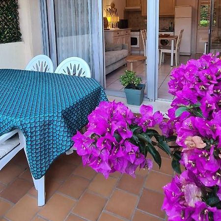 Le Tamaya Plage Charmant T2 En Rez De Jardin A 2 Pas D Une Belle Plage De Toutes Commodites Et Centre Ville Port Кавалер-сюр-Мер Экстерьер фото